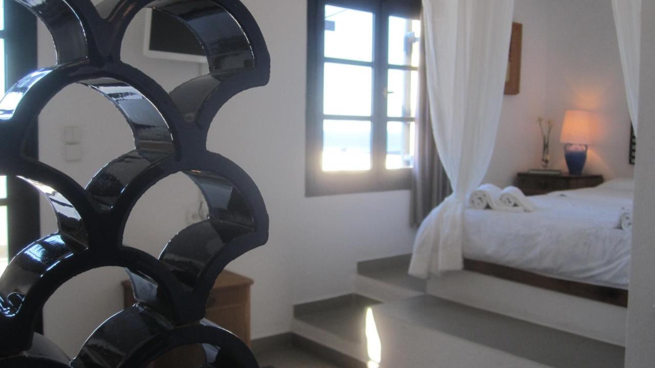 Big Blue Apartments Міртос Номер фото